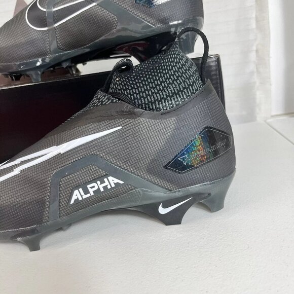 Nike Alpha Menace Elite 3 Mens Size 9.5 Black Football Cleats CT6648-010 - Picture 2 of 10